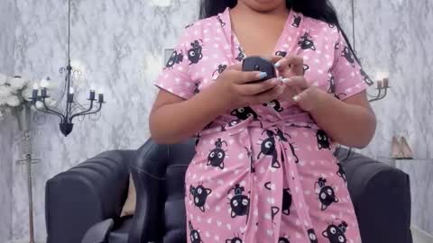 Snapshot of renatavelvet chatting on September 12, 2025, 11:43 am RenataVelvet online show from September 12, 2025, 11:43 am