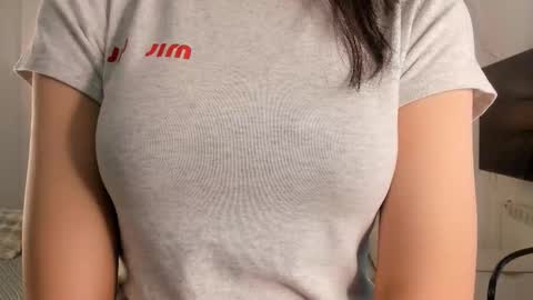 Snapshot of renatenavejar chatting on October 16, 2025, 1:39 am Call me Mira online show from October 16, 2025, 1:39 am