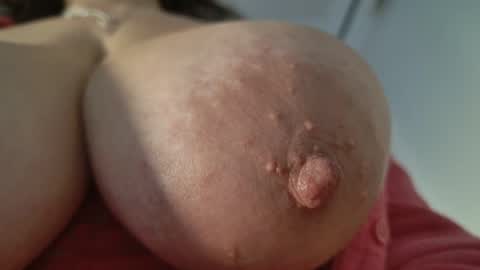 Snapshot of renattabigboobs chatting on January 7, 2025, 2:51 pm Renatta online show from January 7, 2025, 2:51 pm