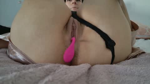 Snapshot of renattabigboobs chatting on January 13, 2025, 12:35 pm Renatta online show from January 13, 2025, 12:35 pm