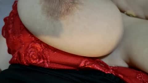 Snapshot of renattabigboobs chatting on December 3, 2025, 8:51 pm Renatta online show from December 3, 2025, 8:51 pm