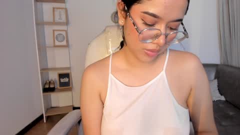Snapshot of renaxi_smith chatting on January 25, 2025, 11:11 pm renaxi_smith online show from January 25, 2025, 11:11 pm