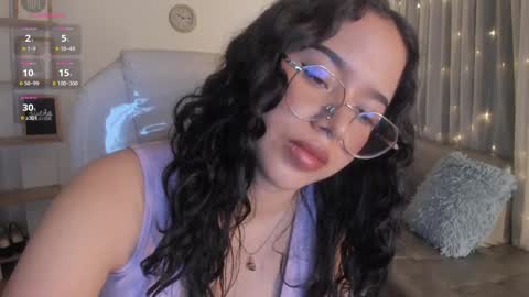 Snapshot of renaxi_smith chatting on February 9, 2025, 1:22 am renaxi_smith online show from February 9, 2025, 1:22 am