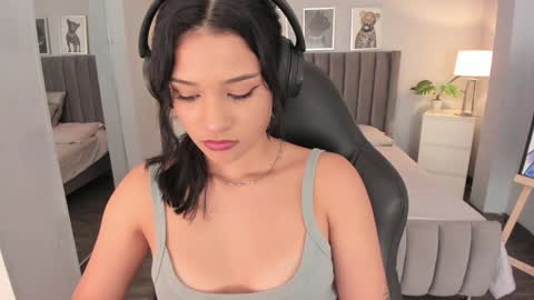 Renee Shelby online show from December 9, 2024, 11:56 pm