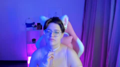 renee_turner online show from December 27, 2024, 10:23 am