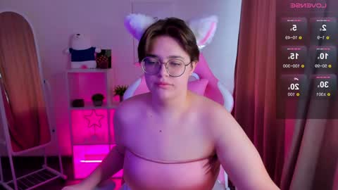 renee_turner online show from February 1, 2025, 8:18 am