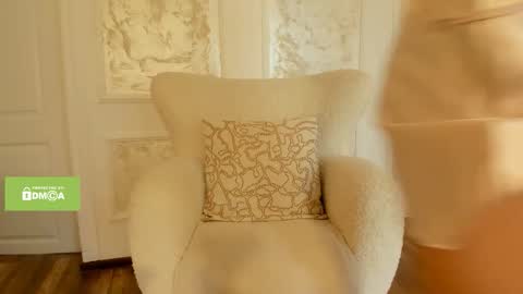 Snapshot of rennatha21 chatting on November 2, 2025, 9:55 am Rennatha online show from November 2, 2025, 9:55 am