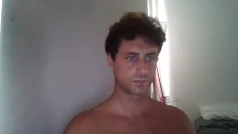 Snapshot of renud chatting on September 11, 2025, 11:05 pm renud online show from September 11, 2025, 11:05 pm