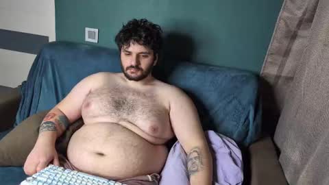 Snapshot of repmah chatting on February 26, 2025, 4:47 am My name is Repmah  help me to get 50 thumb-up online show from February 26, 2025, 4:47 am