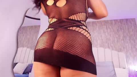 Snapshot of reven_lilith chatting on November 14, 2025, 3:27 am REVEN online show from November 14, 2025, 3:27 am