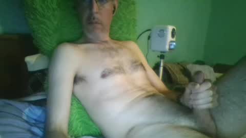 Snapshot of reyes_albert2006 chatting on January 6, 2025, 3:42 am reyes_albert2006 online show from January 6, 2025, 3:42 am