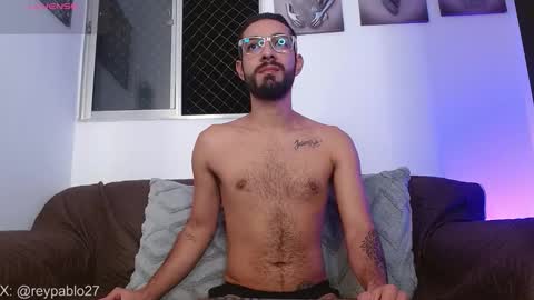 REY PABLO Independent online show from December 15, 2025, 1:43 am