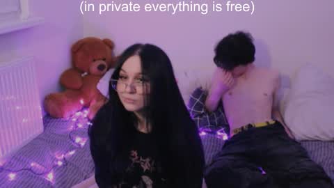 Snapshot of reyreyclub chatting on December 29, 2024, 4:48 am reyreyclub online show from December 29, 2024, 4:48 am