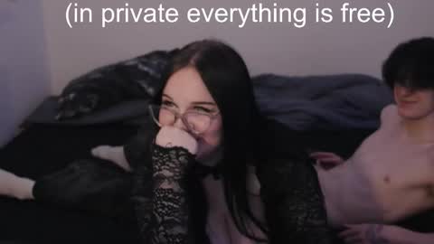 Snapshot of reyreyclub chatting on January 30, 2025, 7:04 pm reyreyclub online show from January 30, 2025, 7:04 pm