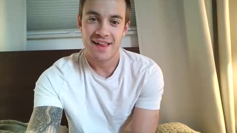 Snapshot of rguy114 chatting on December 14, 2025, 1:49 pm Ryan online show from December 14, 2025, 1:49 pm