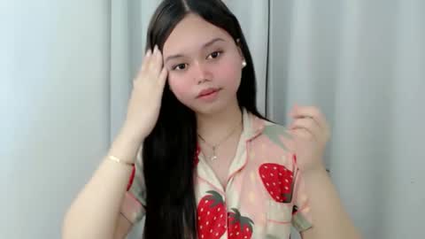 rhianne_fuckdoll online show from December 1, 2025, 3:22 am