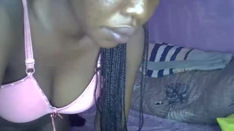 Snapshot of riana_sha chatting on February 19, 2025, 2:12 pm riana_sha online show from February 19, 2025, 2:12 pm