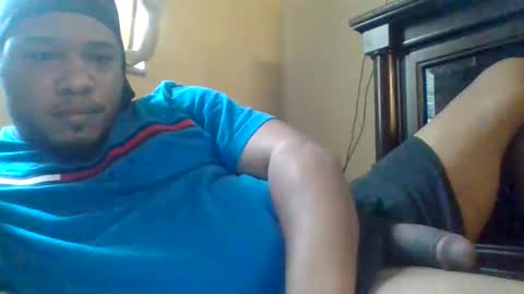 ribault23 online show from January 11, 2025, 4:03 pm