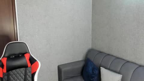 ricardogonzalez666 online show from January 18, 2025, 9:24 pm