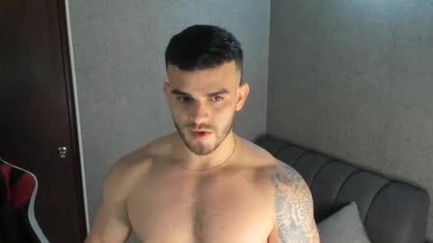 ricardogonzalez666 online show from January 23, 2025, 3:05 am