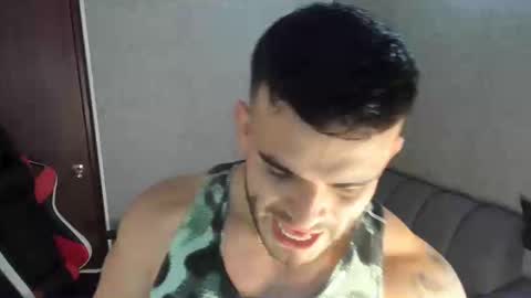 ricardogonzalez666 online show from January 24, 2025, 11:02 pm