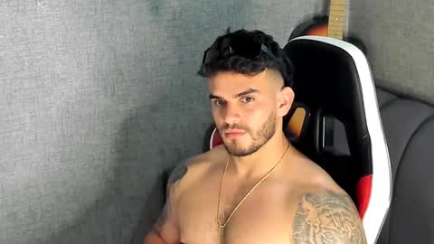 ricardogonzalez666 online show from September 10, 2025, 12:54 am