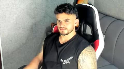 ricardogonzalez666 online show from September 21, 2025, 12:34 am