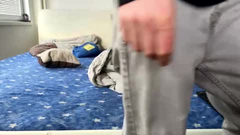 ricciardio online show from February 3, 2025, 12:47 pm