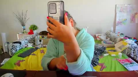 Snapshot of richlucky555 chatting on October 4, 2025, 6:00 am Anna - not anna - right Anna online show from October 4, 2025, 6:00 am