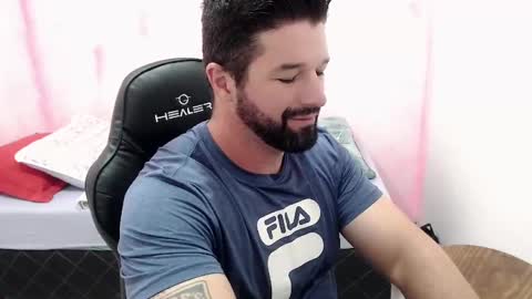 Snapshot of richrolland chatting on February 5, 2025, 11:17 pm Rickseduction online show from February 5, 2025, 11:17 pm