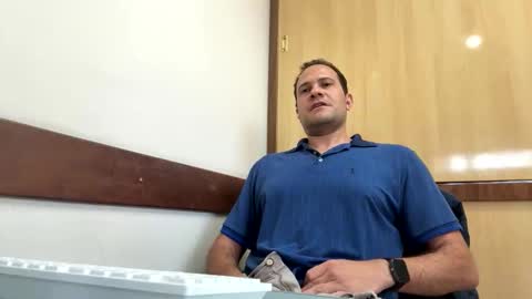 Rick Arian online show from November 19, 2025, 3:23 pm