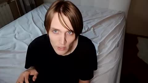 Snapshot of rick_boyy chatting on November 18, 2025, 7:57 am rick boyy online show from November 18, 2025, 7:57 am