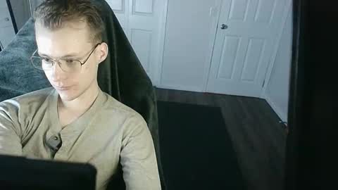 Snapshot of rickgosling chatting on December 2, 2025, 4:18 am rickgosling online show from December 2, 2025, 4:18 am