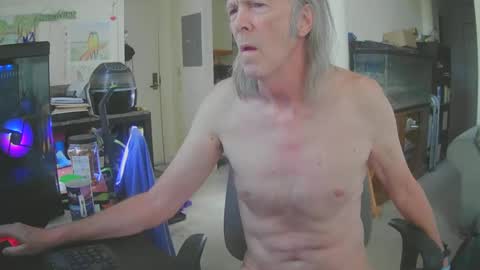 Snapshot of rickl56 chatting on October 6, 2025, 4:15 pm rickl56 online show from October 6, 2025, 4:15 pm