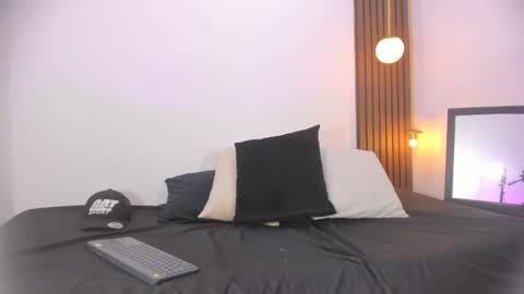 Ricky  online show from December 7, 2024, 2:31 am