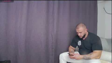 Snapshot of rickymiami1 chatting on November 20, 2025, 7:57 pm rickymiami1 online show from November 20, 2025, 7:57 pm