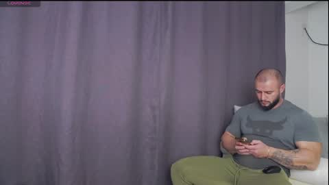 Snapshot of rickymiami1 chatting on December 2, 2025, 8:26 pm rickymiami1 online show from December 2, 2025, 8:26 pm