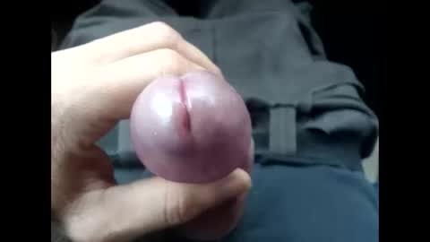 riffraffrackus online show from December 18, 2025, 7:09 pm