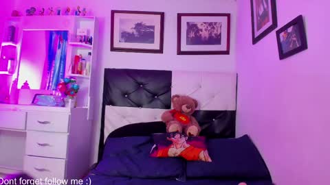 Snapshot of riley_black chatting on March 3, 2025, 2:47 am Bela online show from March 3, 2025, 2:47 am