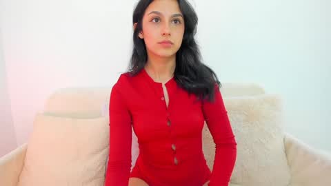 riley_tin online show from January 7, 2025, 12:41 pm