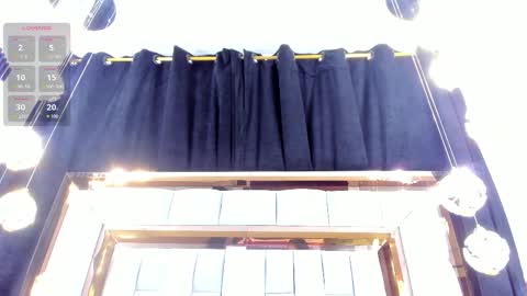 Snapshot of rileysweett chatting on October 10, 2025, 11:42 am Riley online show from October 10, 2025, 11:42 am