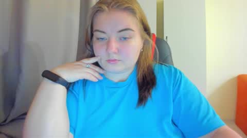 Snapshot of rina16 chatting on November 16, 2025, 1:17 pm rina16 online show from November 16, 2025, 1:17 pm