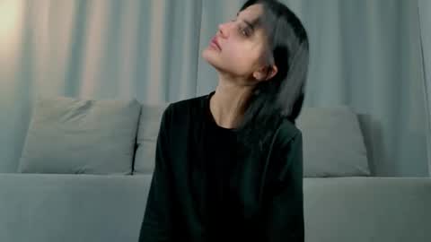 Snapshot of rinacain chatting on November 9, 2025, 5:06 am RINA online show from November 9, 2025, 5:06 am