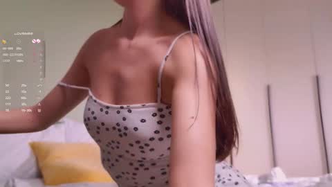 Rina online show from December 14, 2025, 6:34 pm