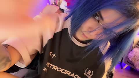   DianaBrite            fansl y online show from December 24, 2024, 10:28 pm