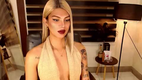 Snapshot of ririmoorets chatting on October 24, 2025, 6:21 am riri online show from October 24, 2025, 6:21 am