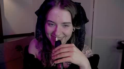 Snapshot of risha_laass chatting on December 1, 2024, 9:04 pm risha_laass online show from December 1, 2024, 9:04 pm