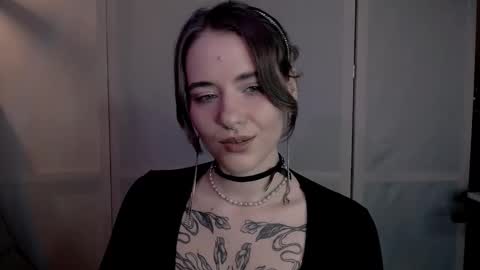 Snapshot of risha_laass chatting on December 28, 2024, 4:30 pm risha_laass online show from December 28, 2024, 4:30 pm