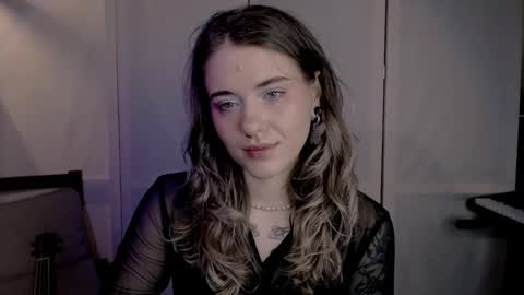 Snapshot of risha_laass chatting on January 17, 2025, 7:05 pm risha_laass online show from January 17, 2025, 7:05 pm