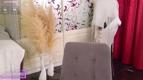 Alice online show from November 22, 2025, 1:32 pm